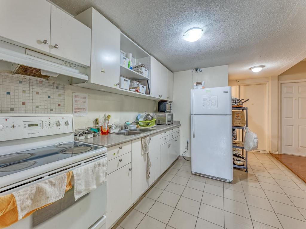 Listing Image for R3078990