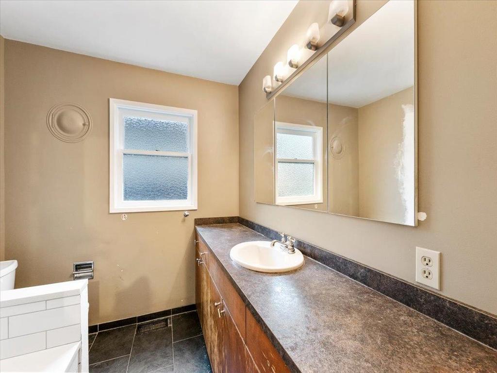 Listing Image for R3079020