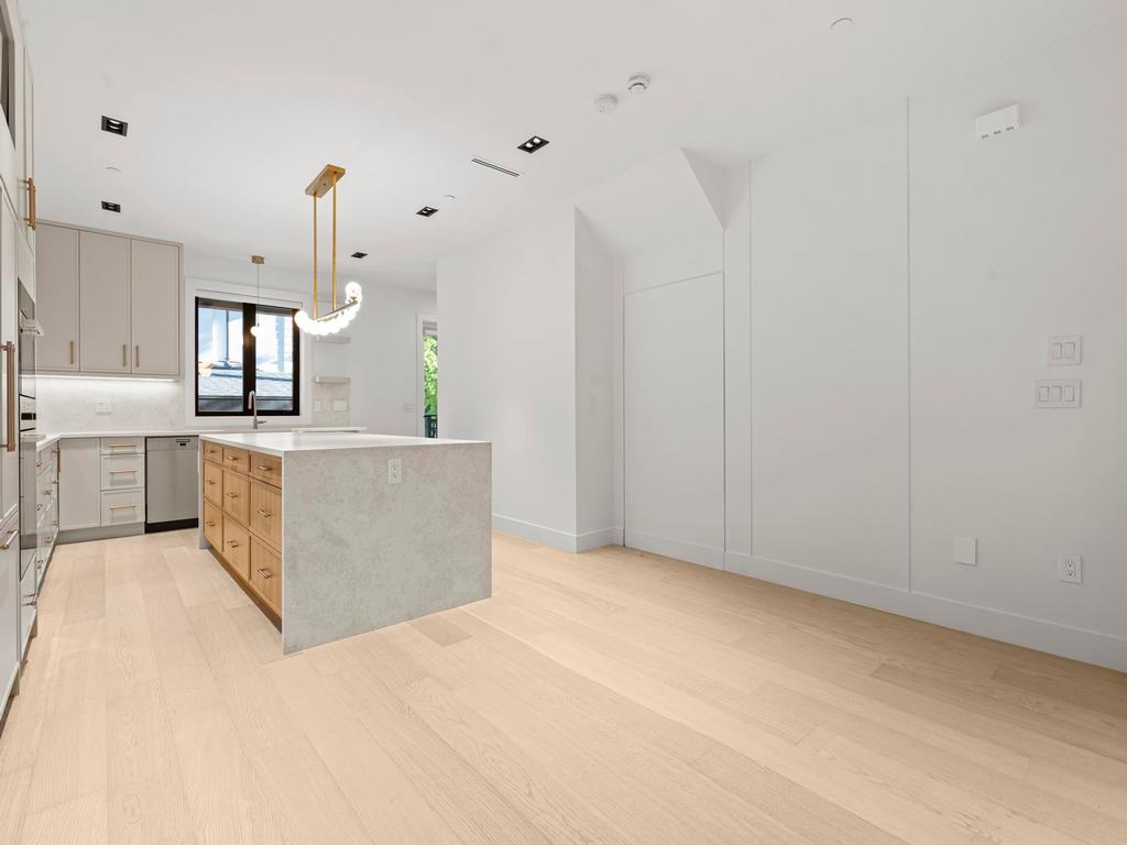 Listing Image for R3079321