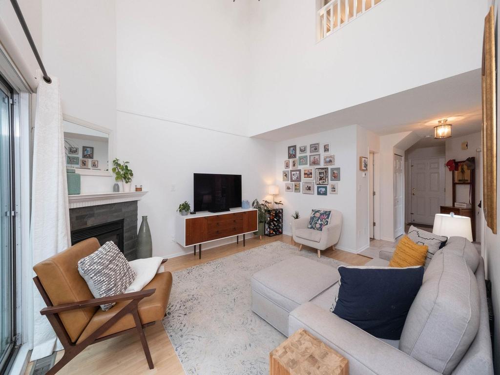 Listing Image for R3079356