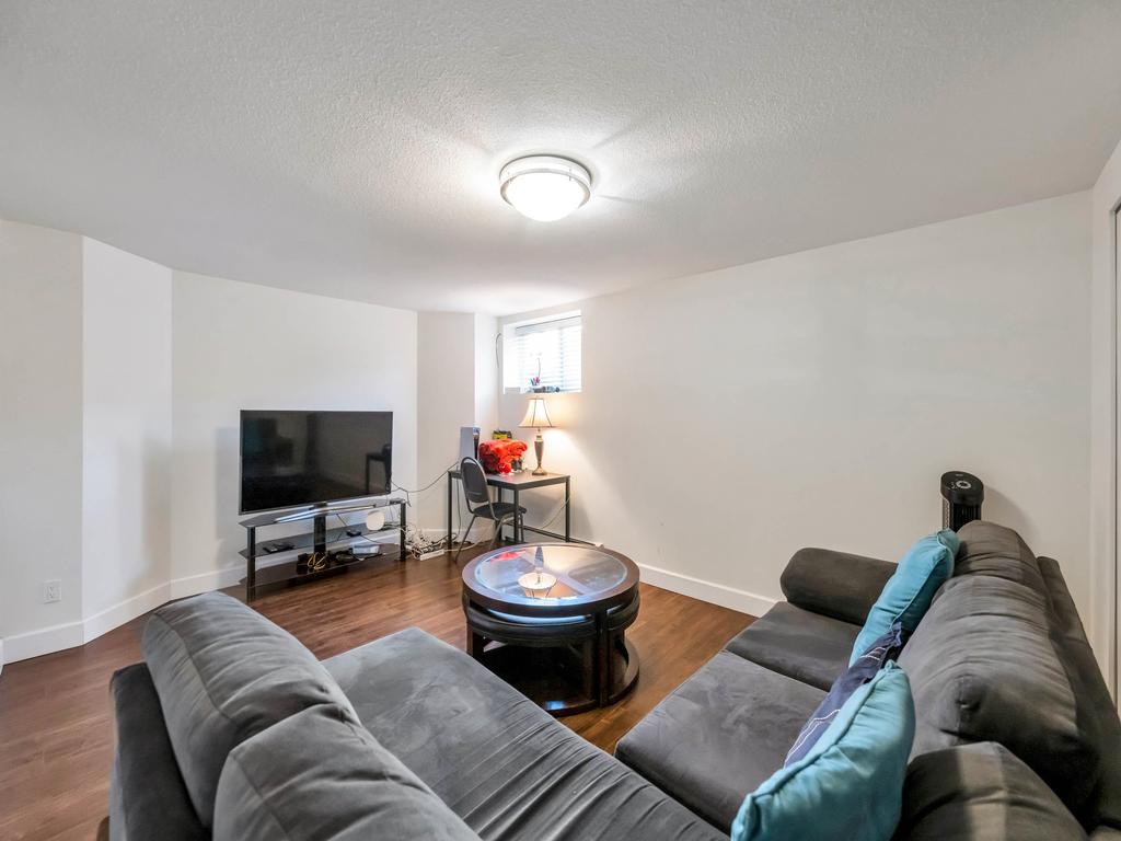 Listing Image for R3079373