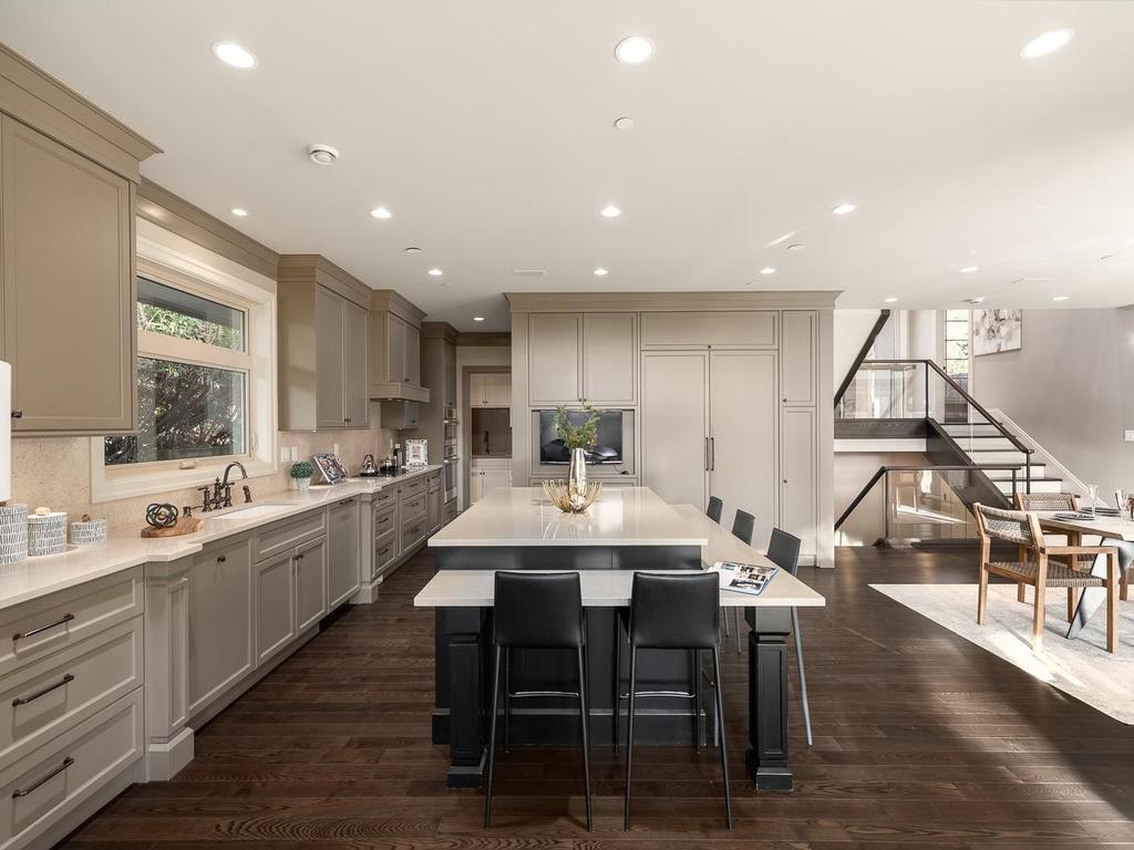 Listing Image for R3079384