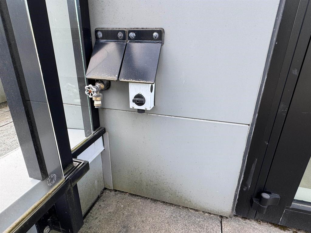 Listing Image for R3079438