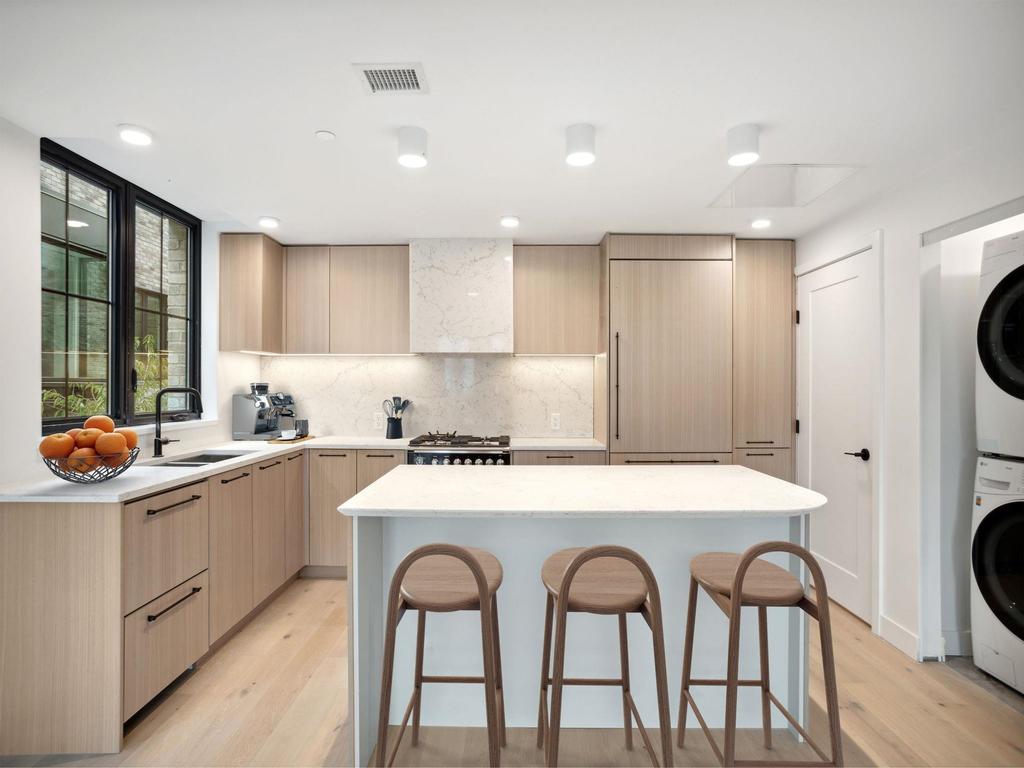 Listing Image for R3079439