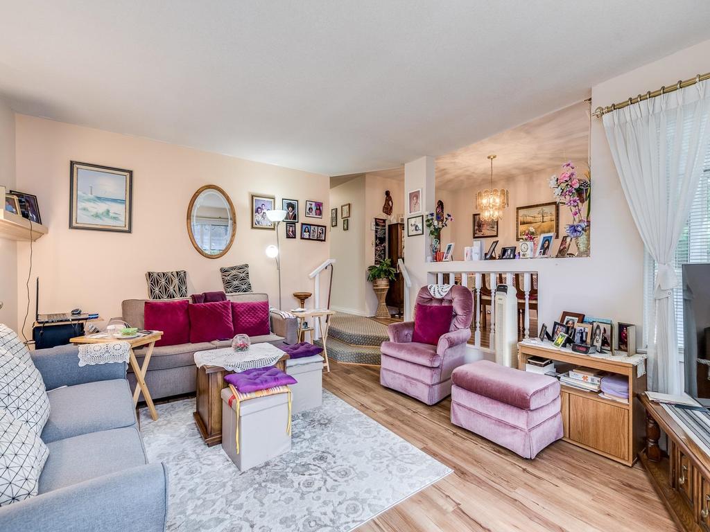 Listing Image for R3079575