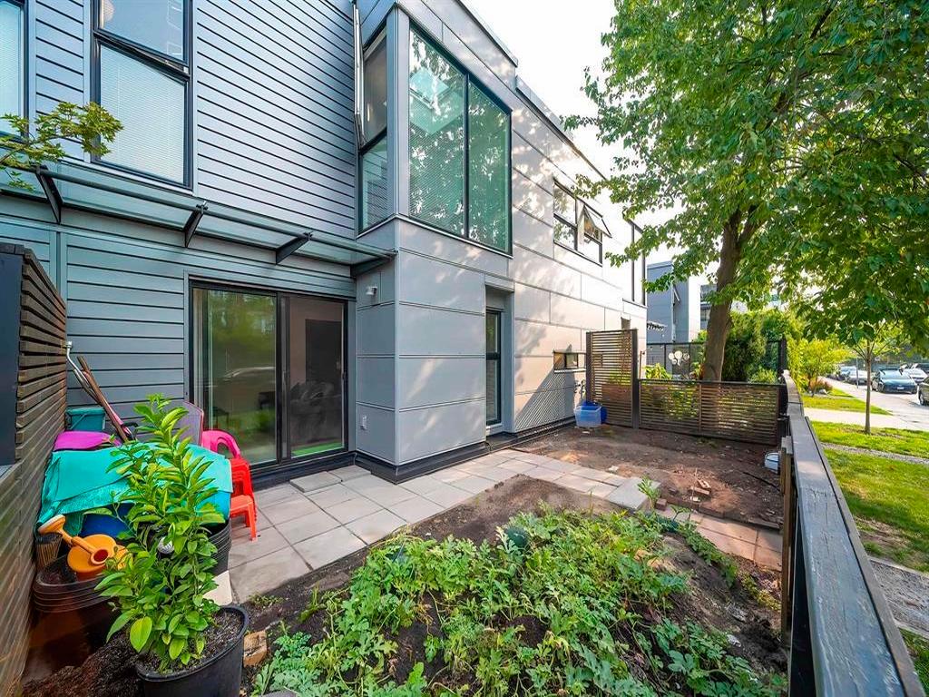 Listing Image for R3079576