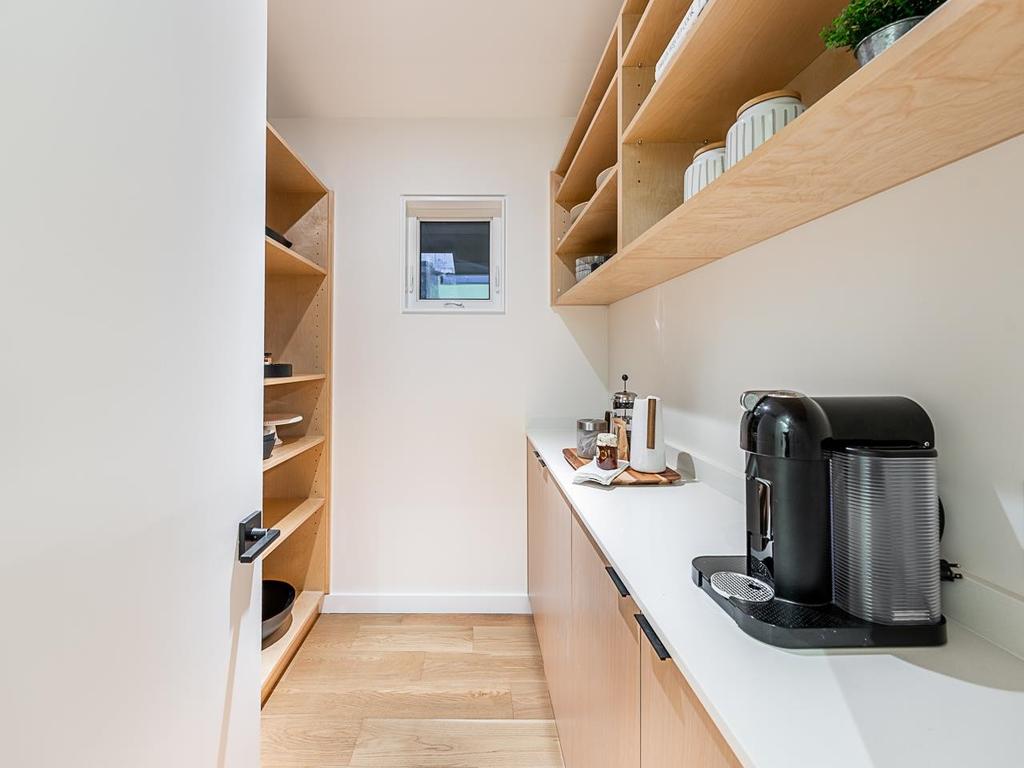 Listing Image for R3079649