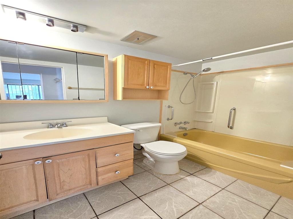 Listing Image for R3079698