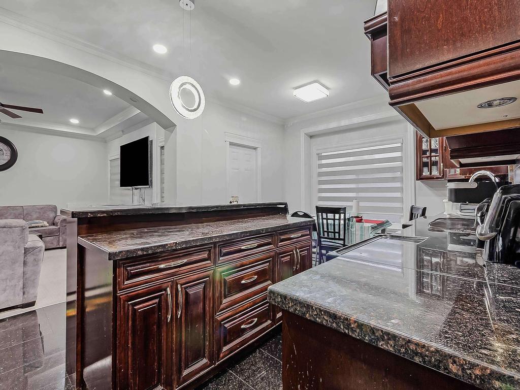 Listing Image for R3079789