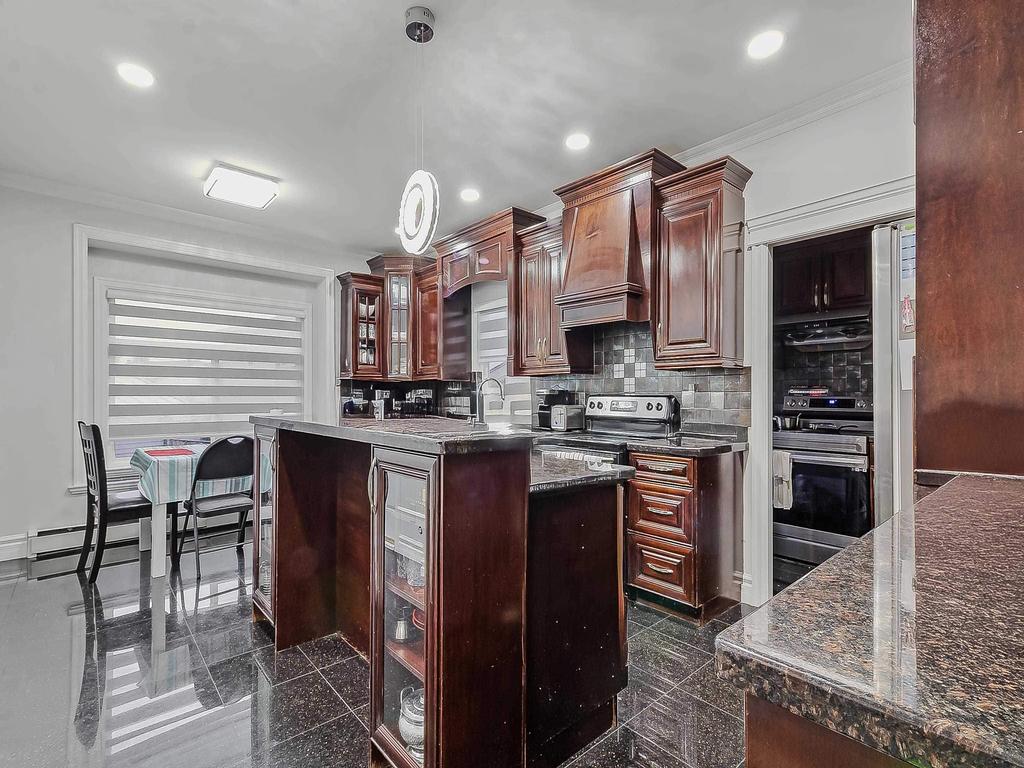 Listing Image for R3079789