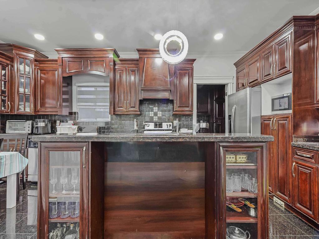 Listing Image for R3079789