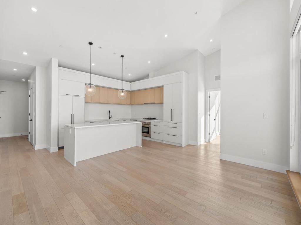 Listing Image for R3079838