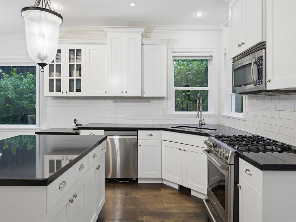 Listing Image for R3079922