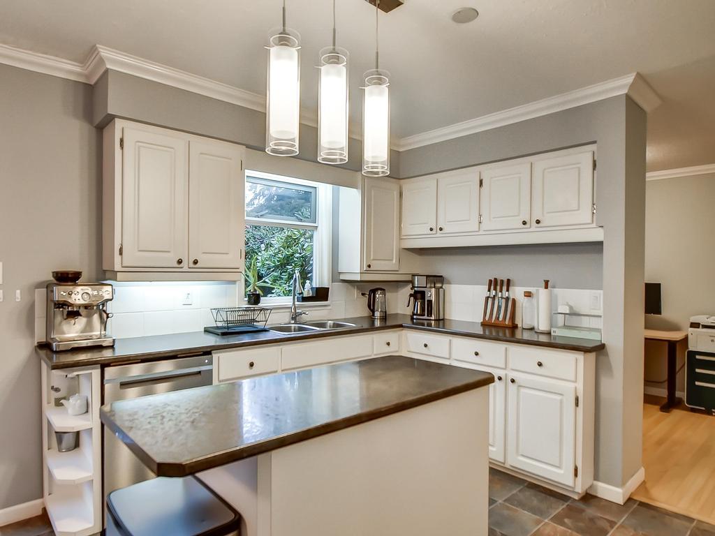 Listing Image for R3079986