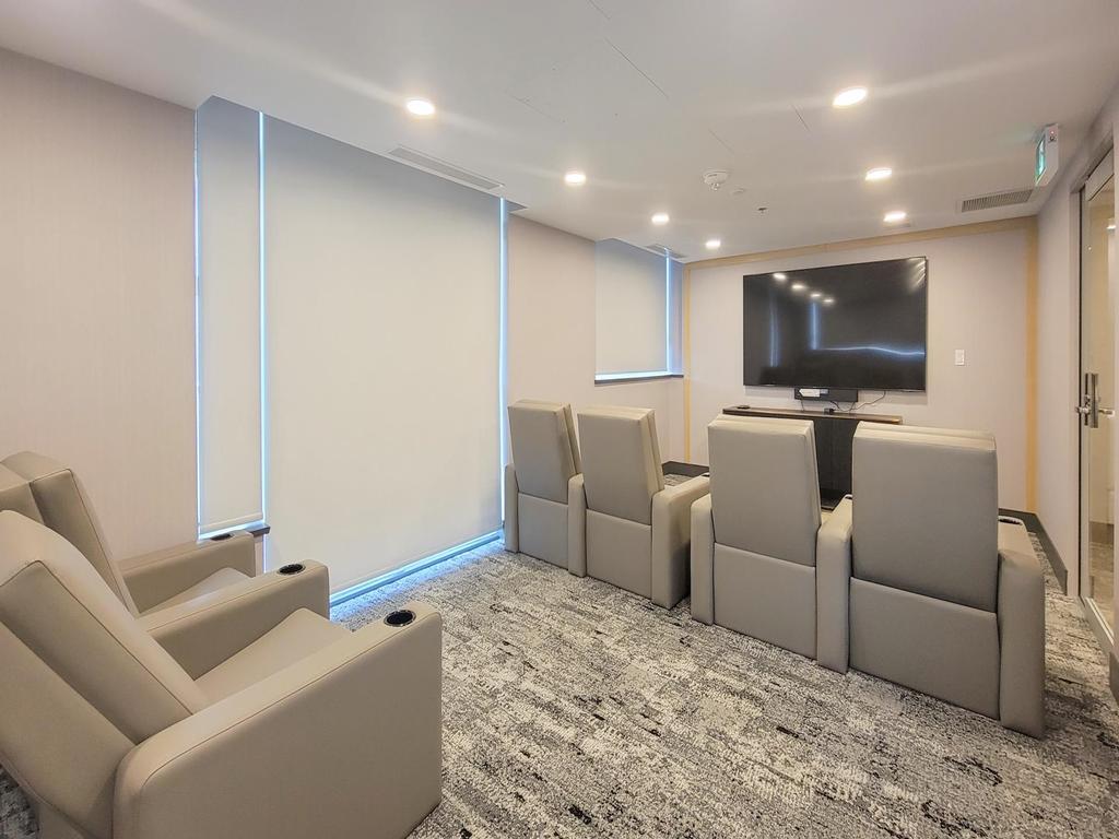 Listing Image for R3079994