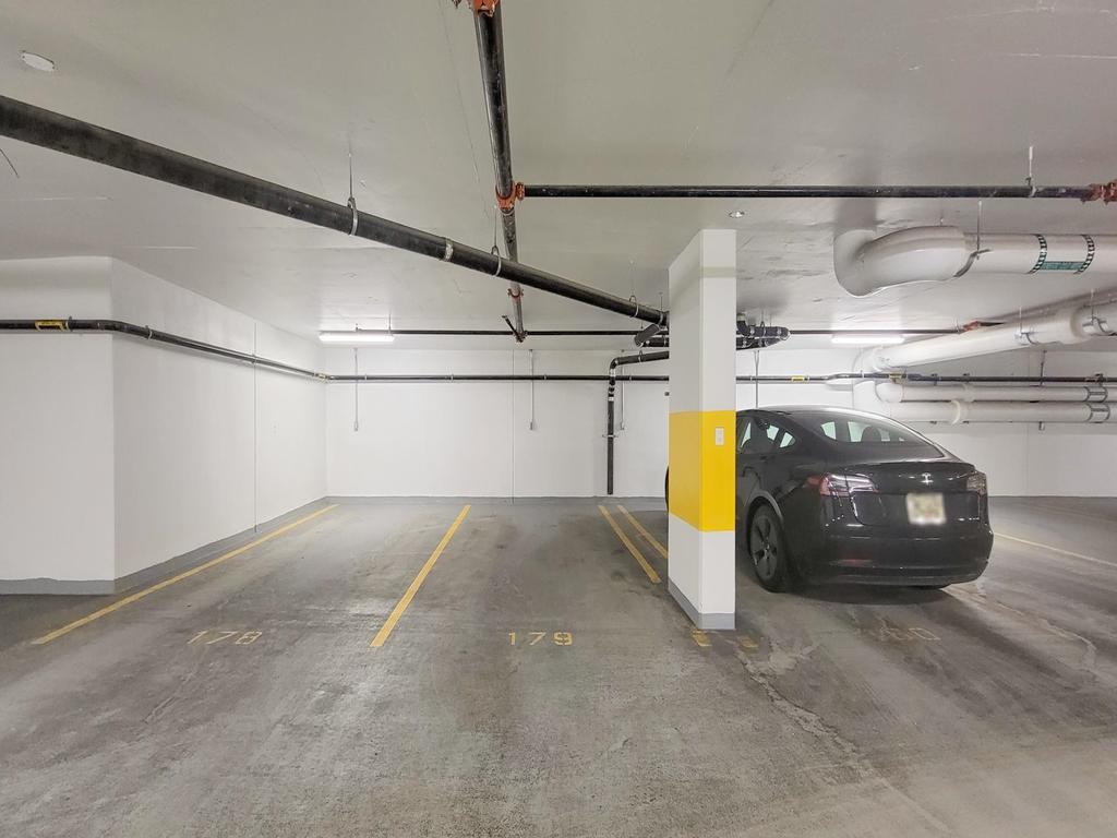 Listing Image for R3079994