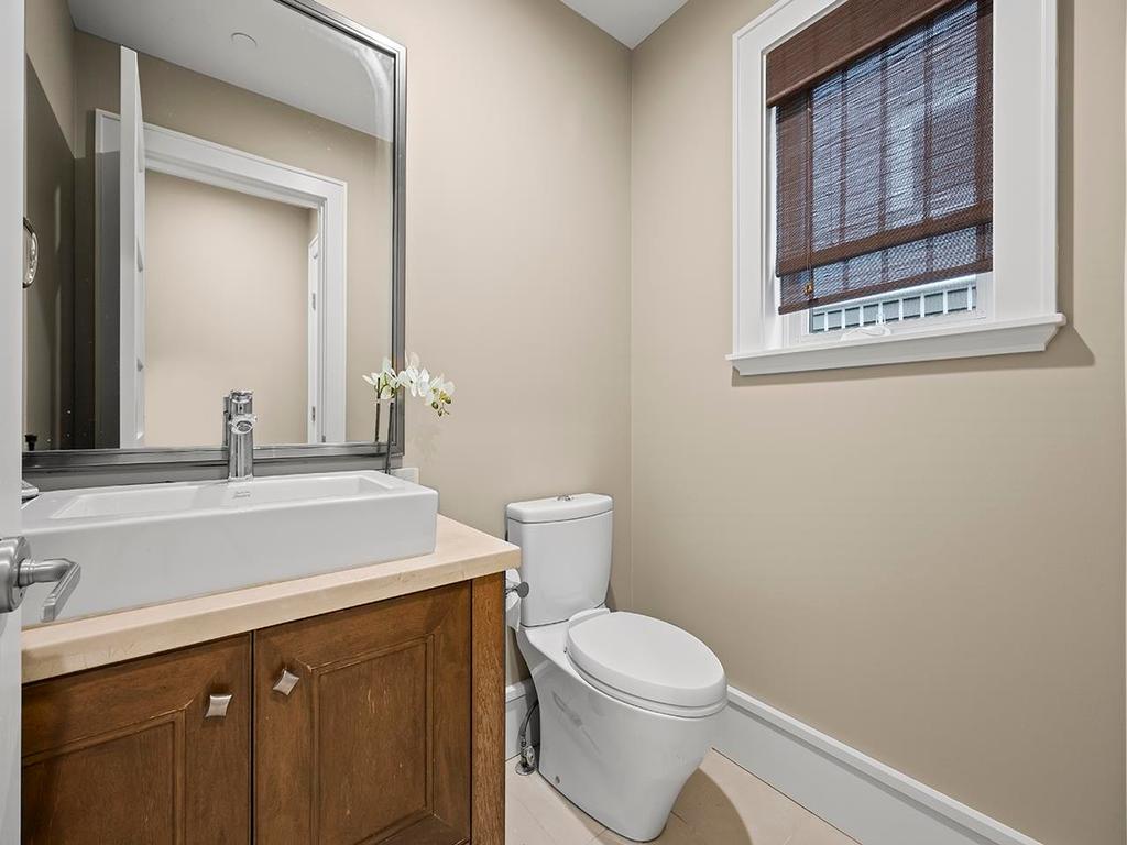 Listing Image for R3080007