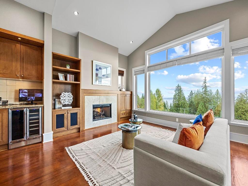 Listing Image for R3080007