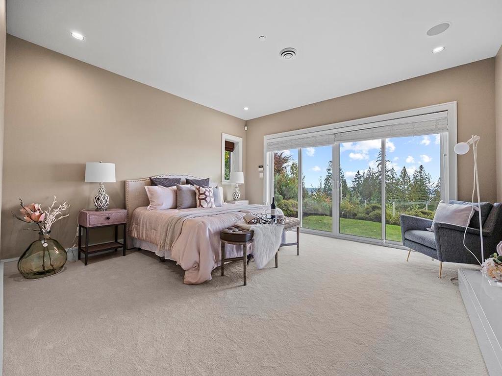 Listing Image for R3080007