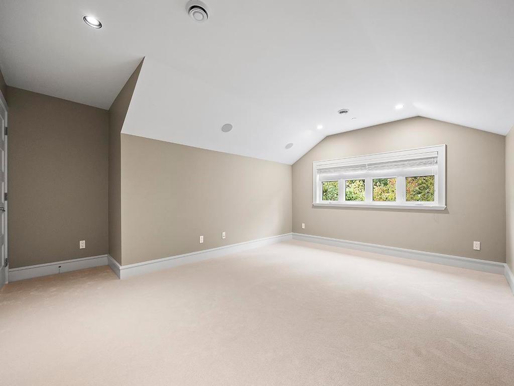 Listing Image for R3080007