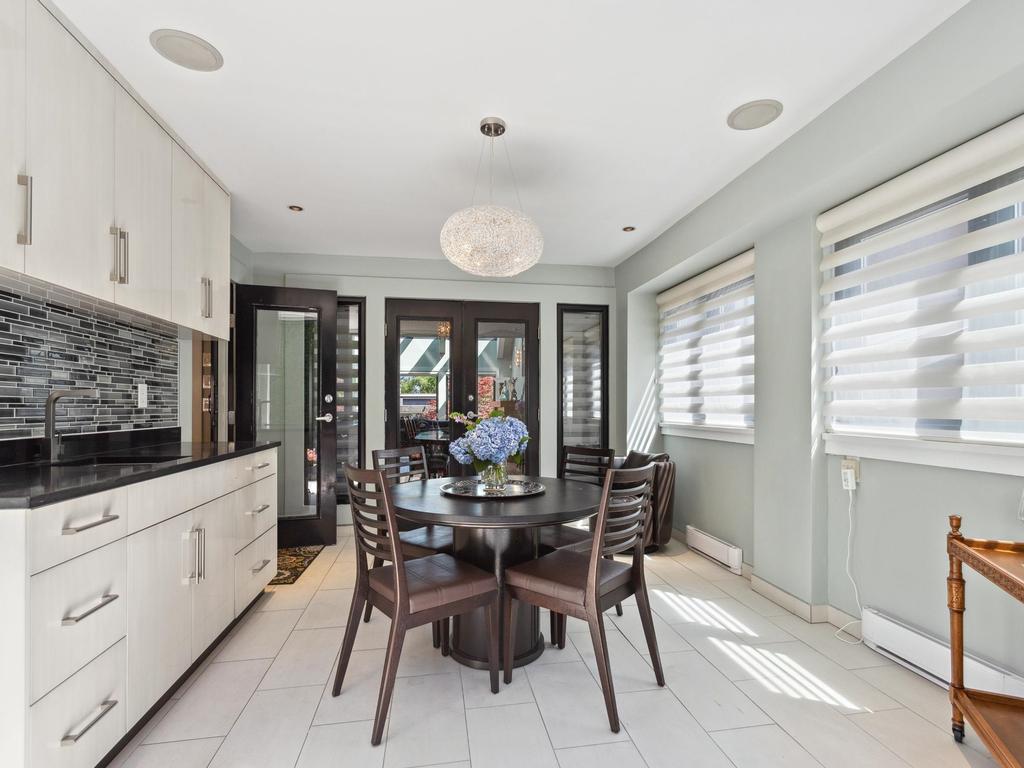 Listing Image for R3080012