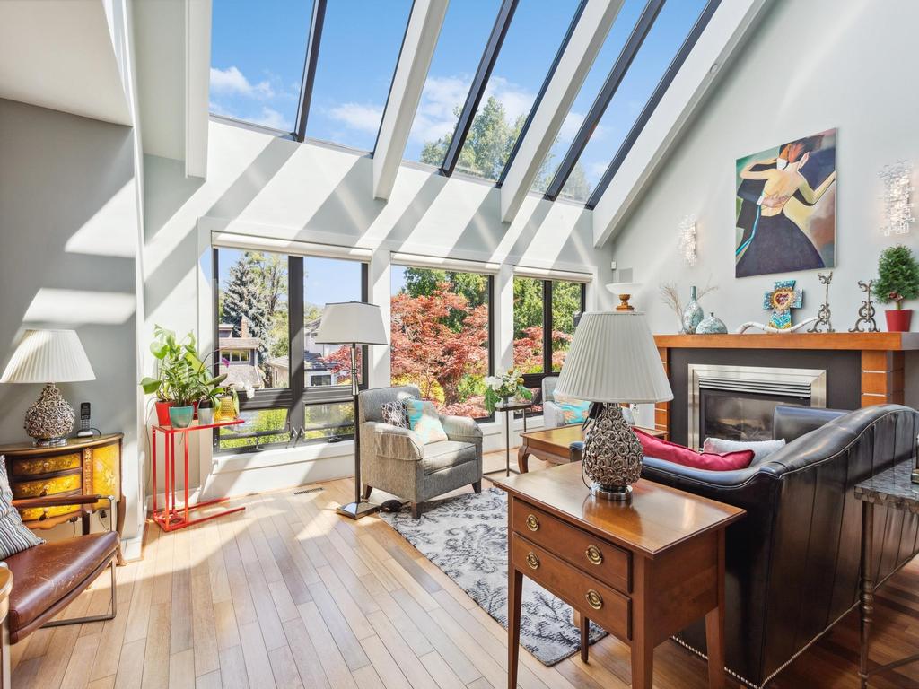 Listing Image for R3080012