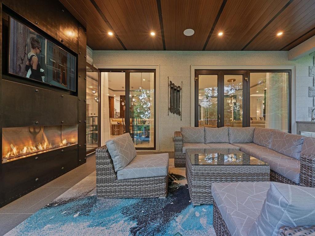 Listing Image for R3080017