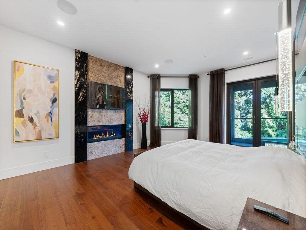 Listing Image for R3080017