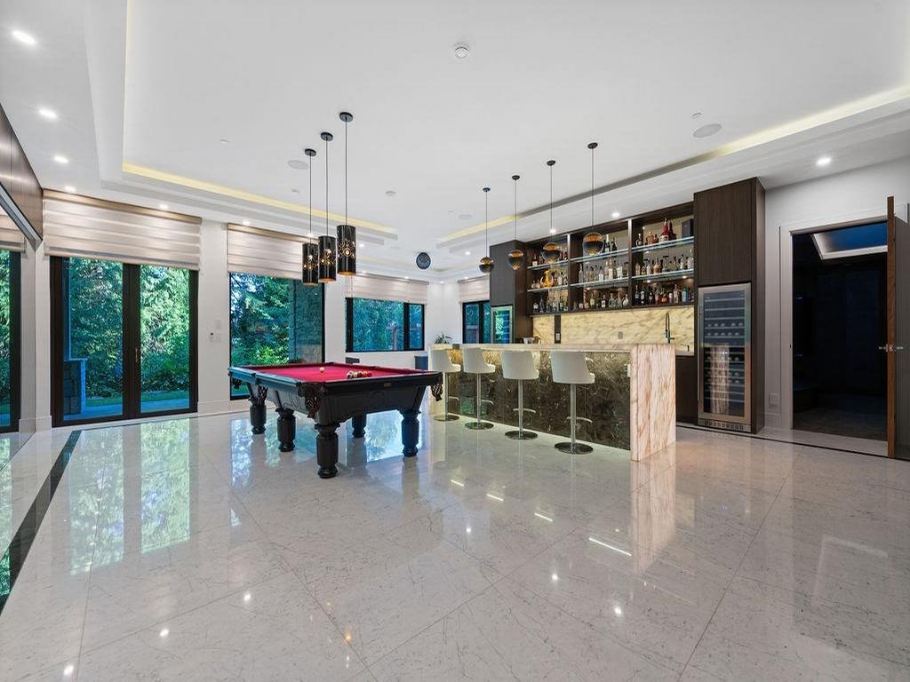 Listing Image for R3080017