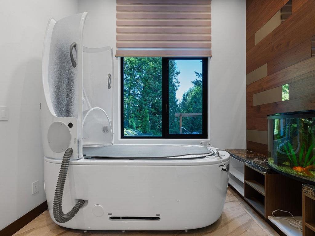 Listing Image for R3080017