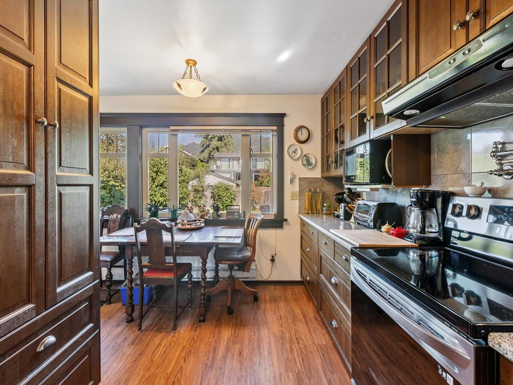 Listing Image for R3080019