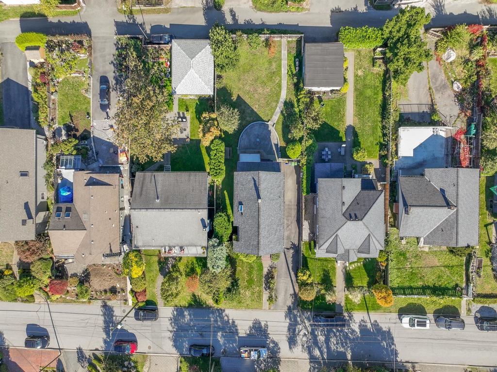 Listing Image for R3080019