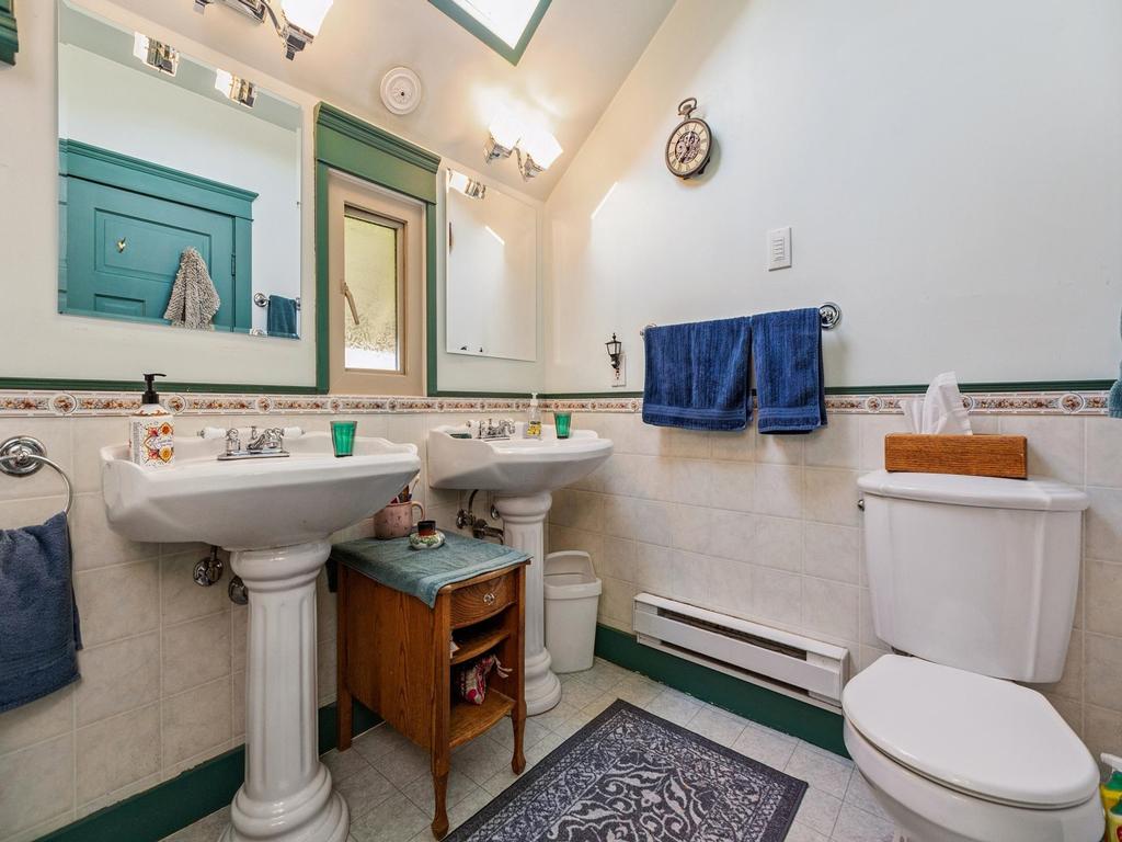 Listing Image for R3080019