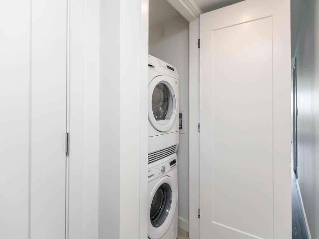 Listing Image for R3080020