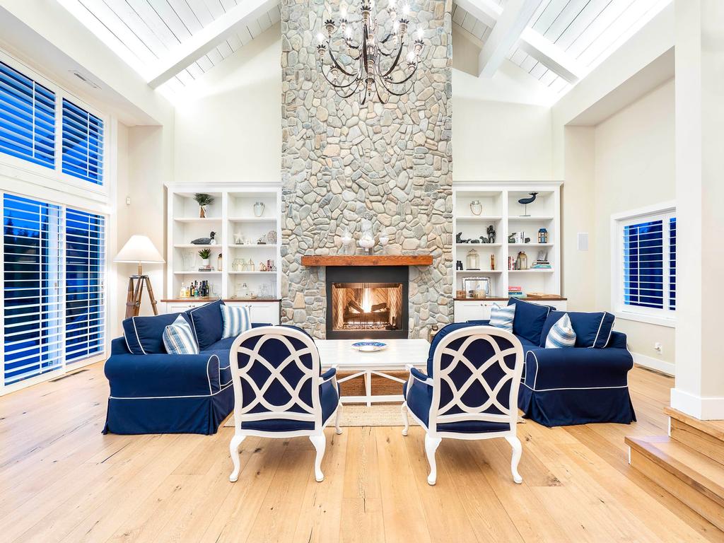 Listing Image for R3080022