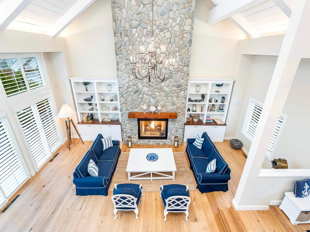 Listing Image for R3080022