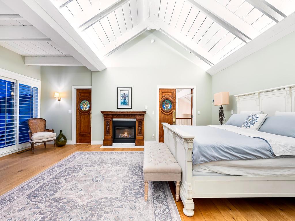 Listing Image for R3080022