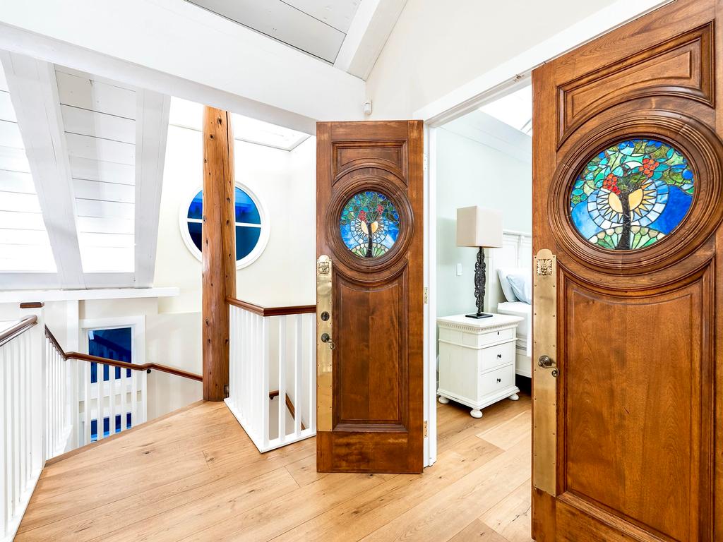 Listing Image for R3080022