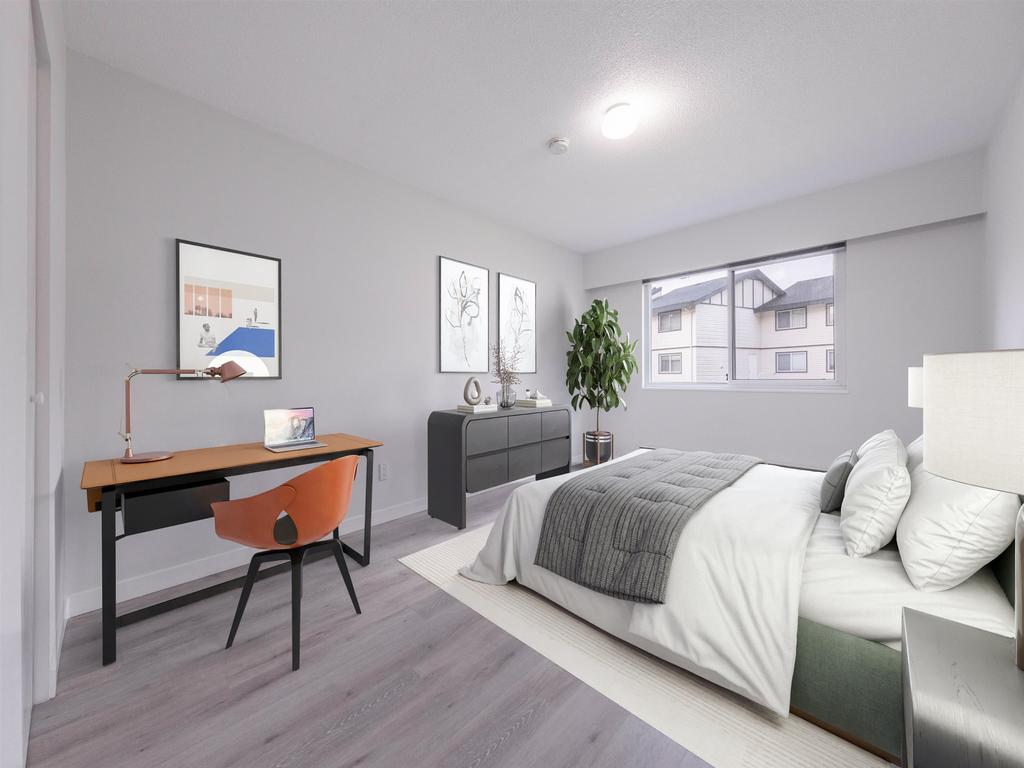 Listing Image for R3080023