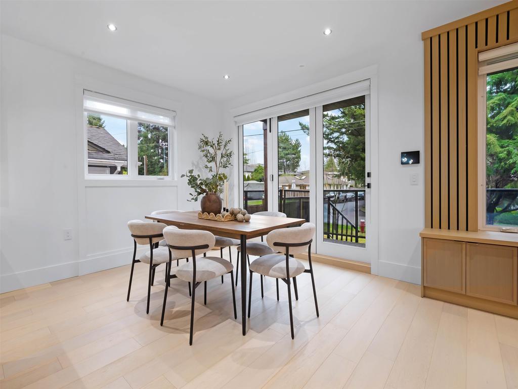 Listing Image for R3080034