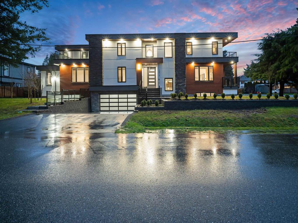 Listing Image for R3080034