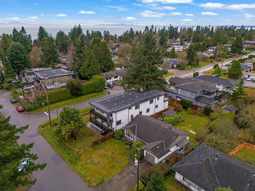 Listing Image for R3080034