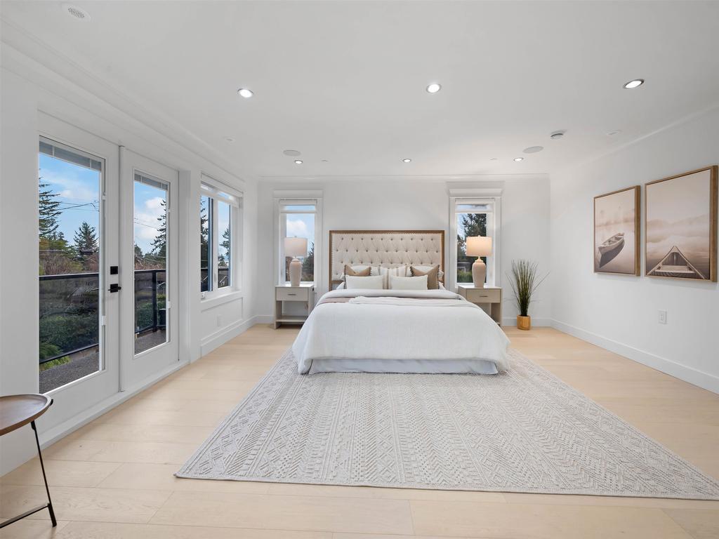 Listing Image for R3080034