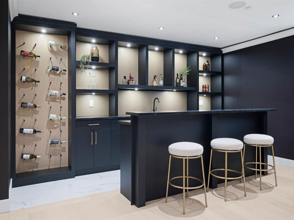 Listing Image for R3080034