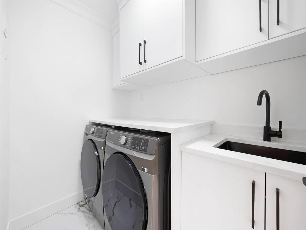 Listing Image for R3080034