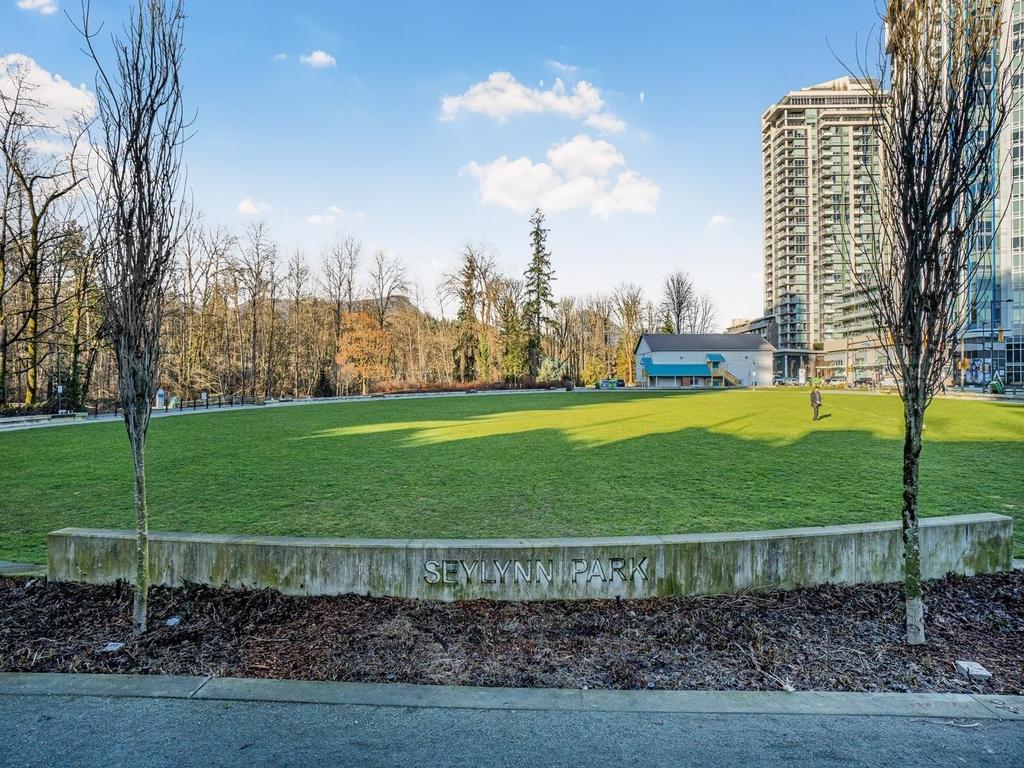 Listing Image for R3080041