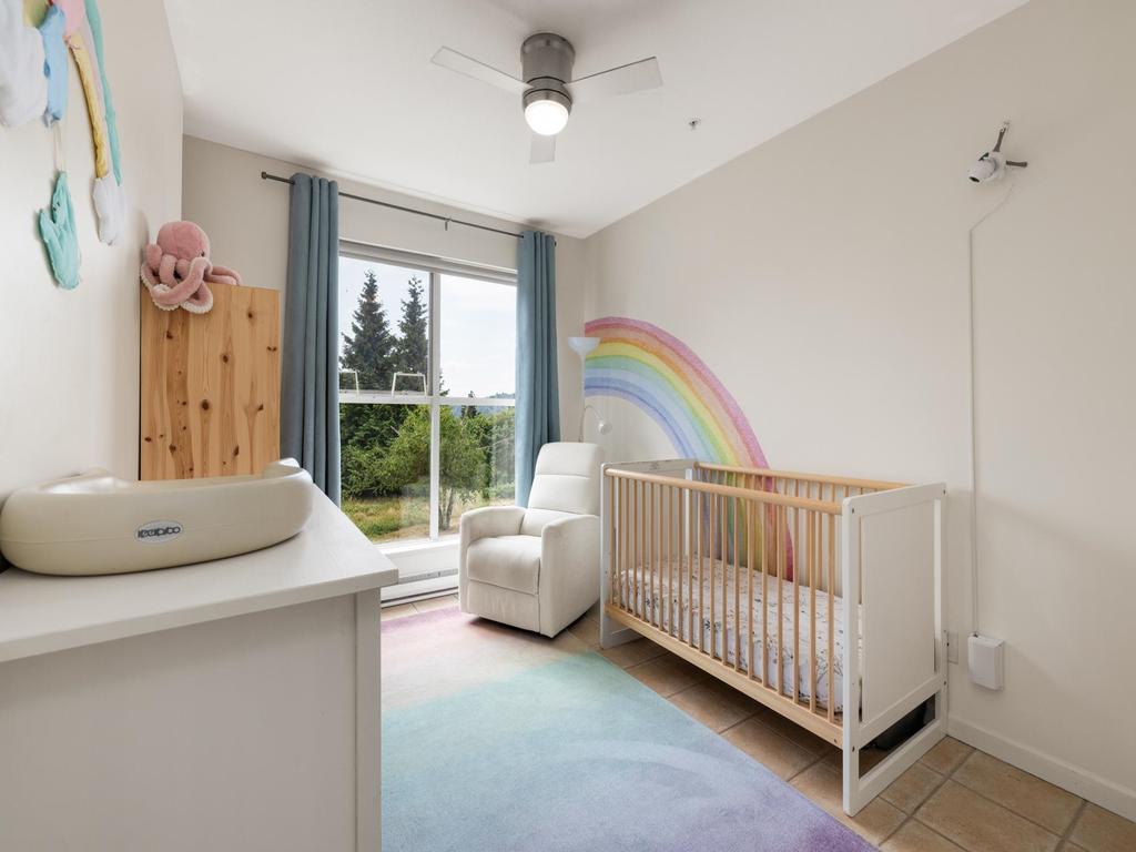 Listing Image for R3080055