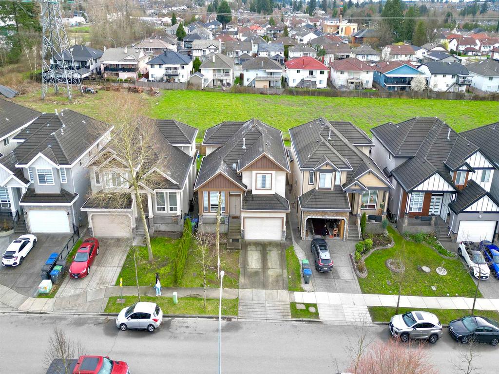 Listing Image for R3080058