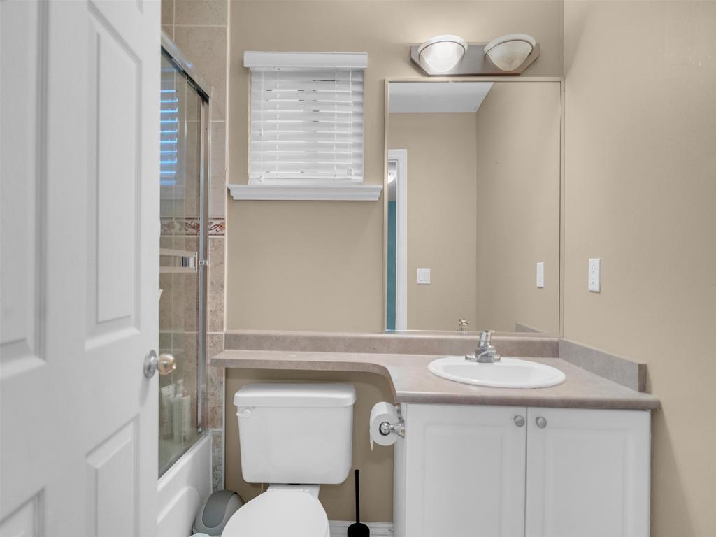 Listing Image for R3080058