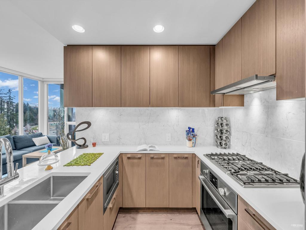 Listing Image for R3080089